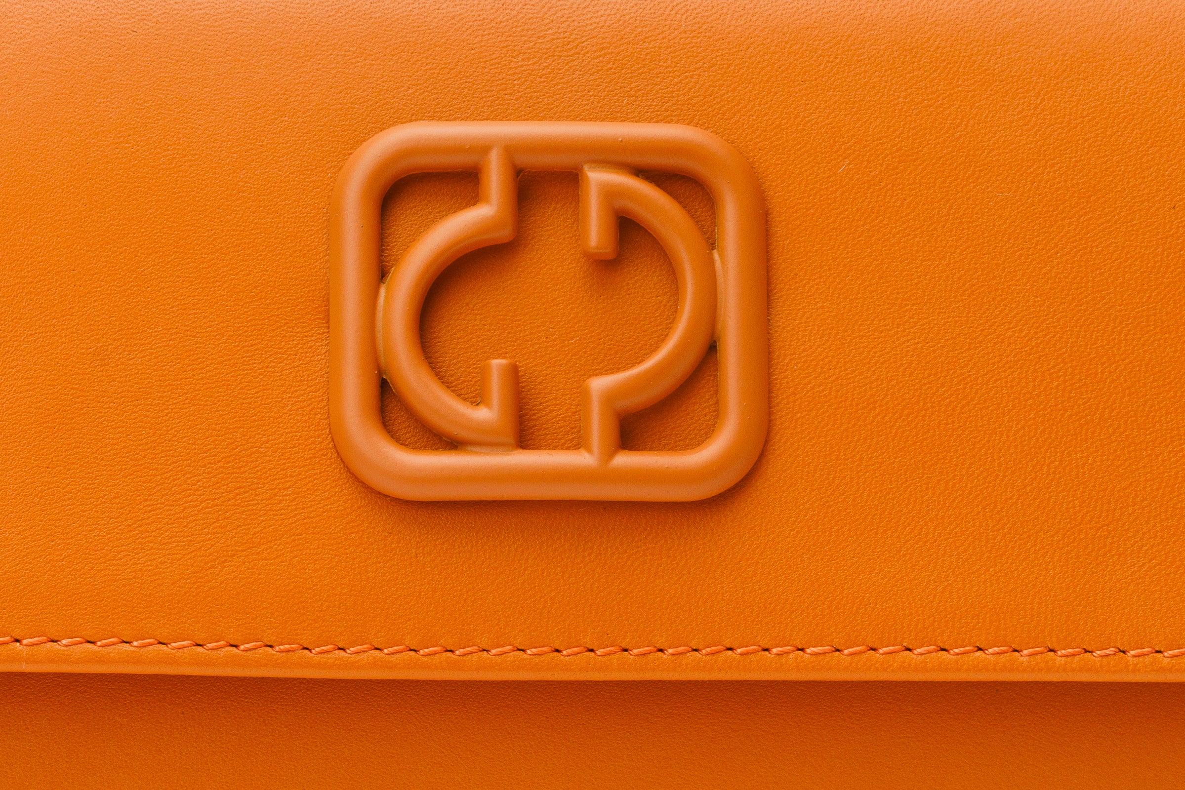 The Maneadero Orange Leather Handbag - Image 4