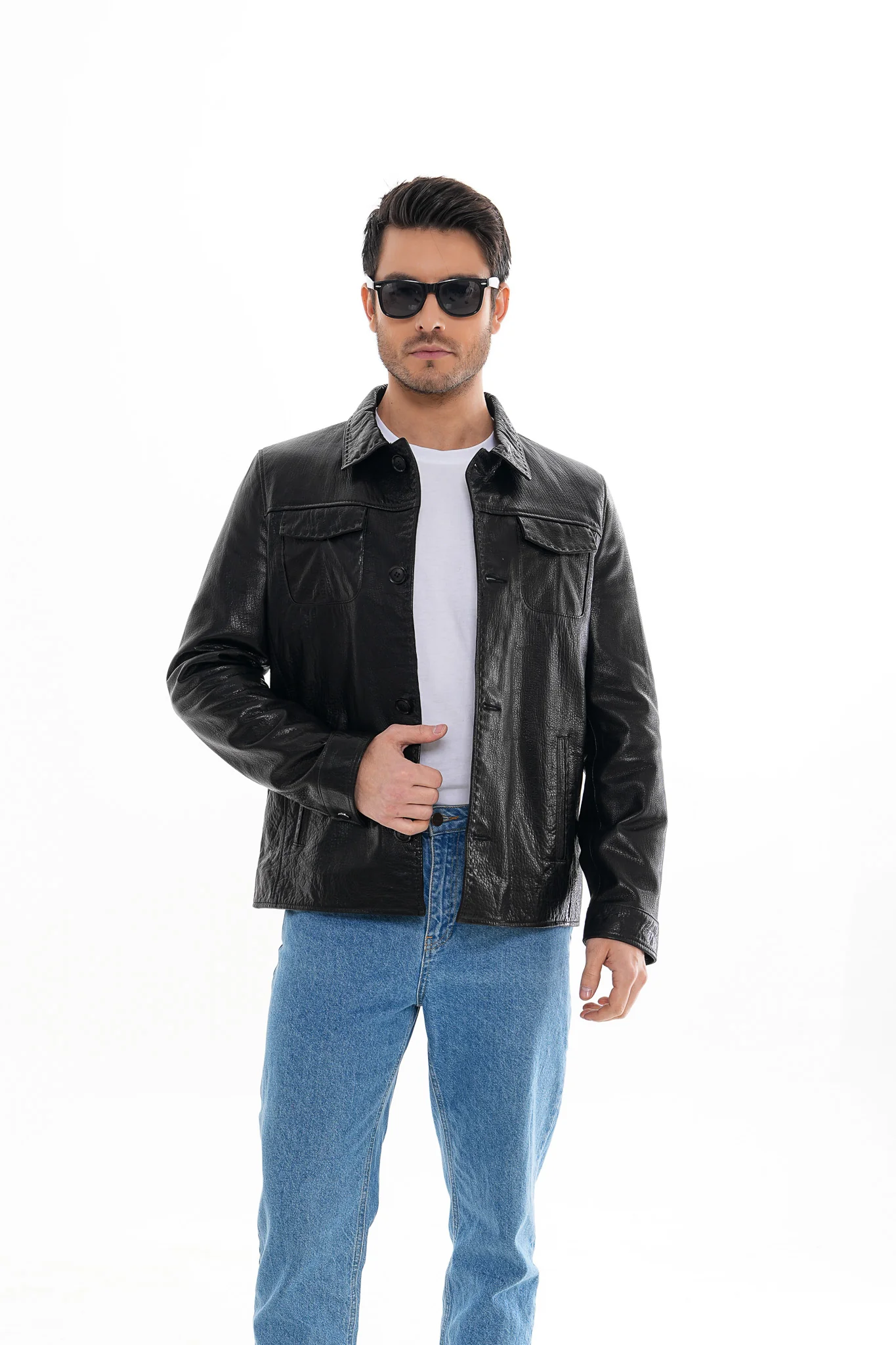 The Mantua Black Pebbled Leather Jacket - Image 2