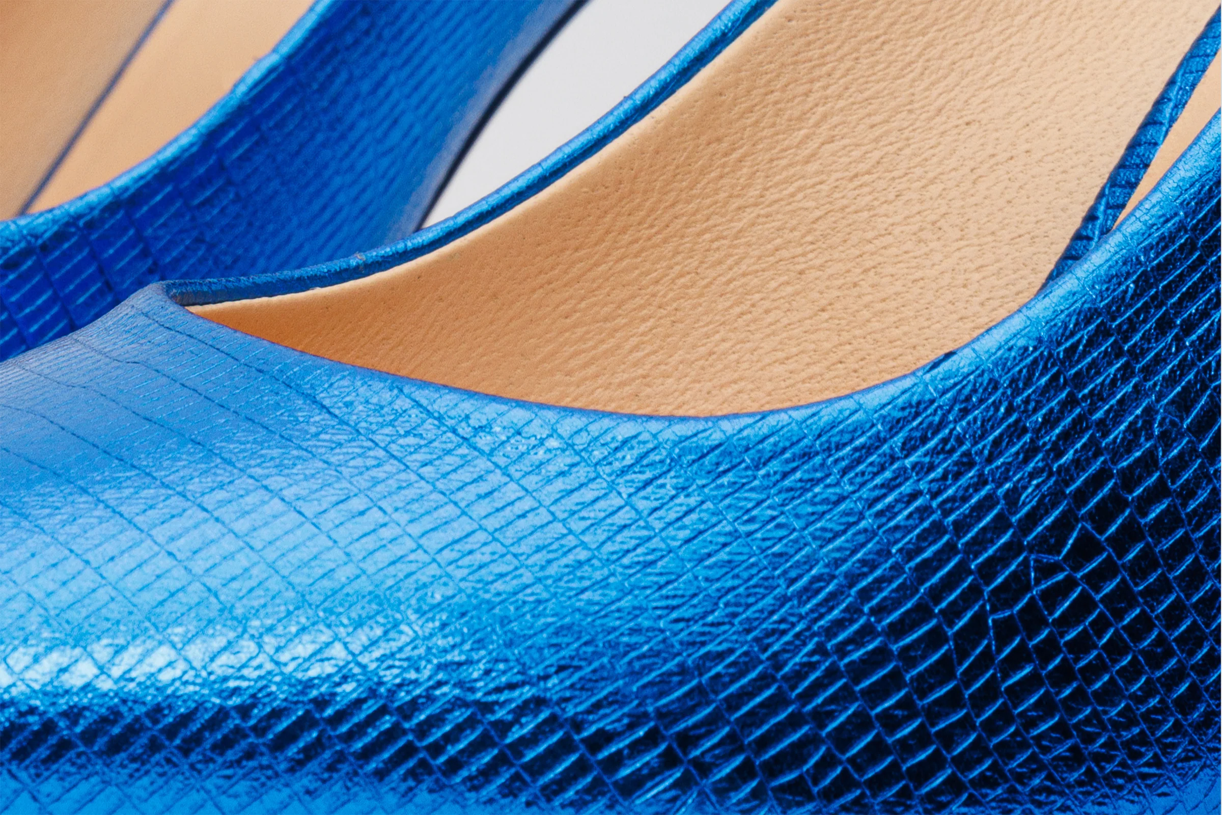 The Maple Sax Blue Leather Pump Fuchsia Sole Women Shoe - Image 5