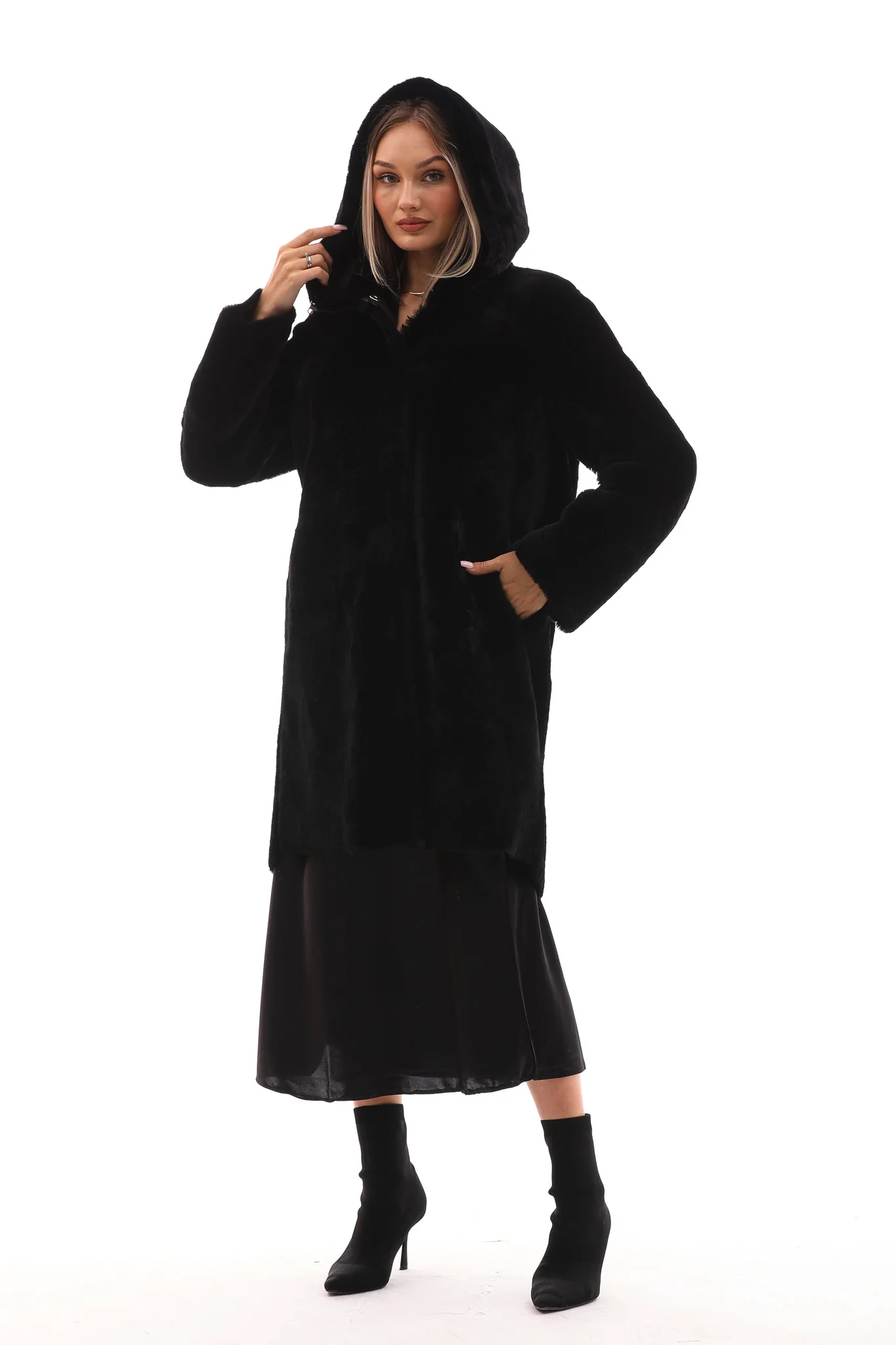 The Noctura Reversible Hooded Shearling Leather Jacket - Image 9