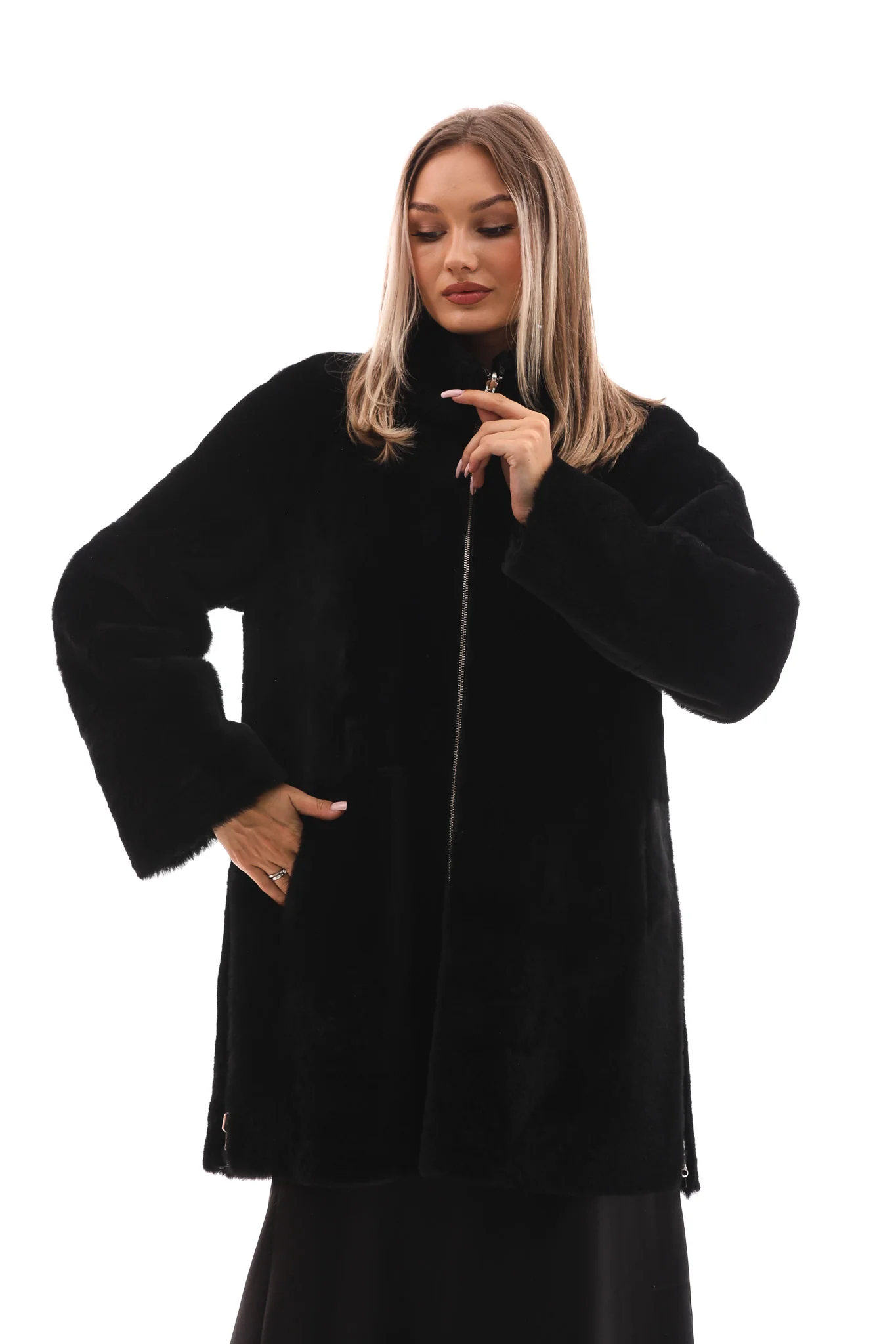 The Nyra Reversible Shearling Women Leather Jacket - Image 4