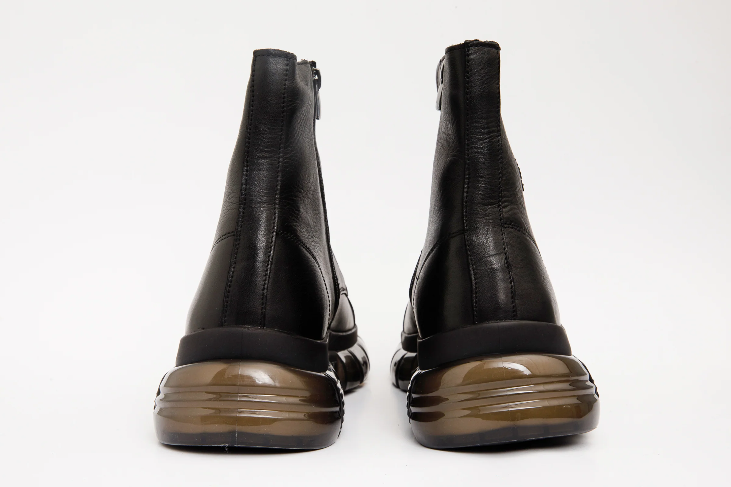 The Ottova Black Leather Lace-Up Sneaker Men Boot with a Zipper - Image 5