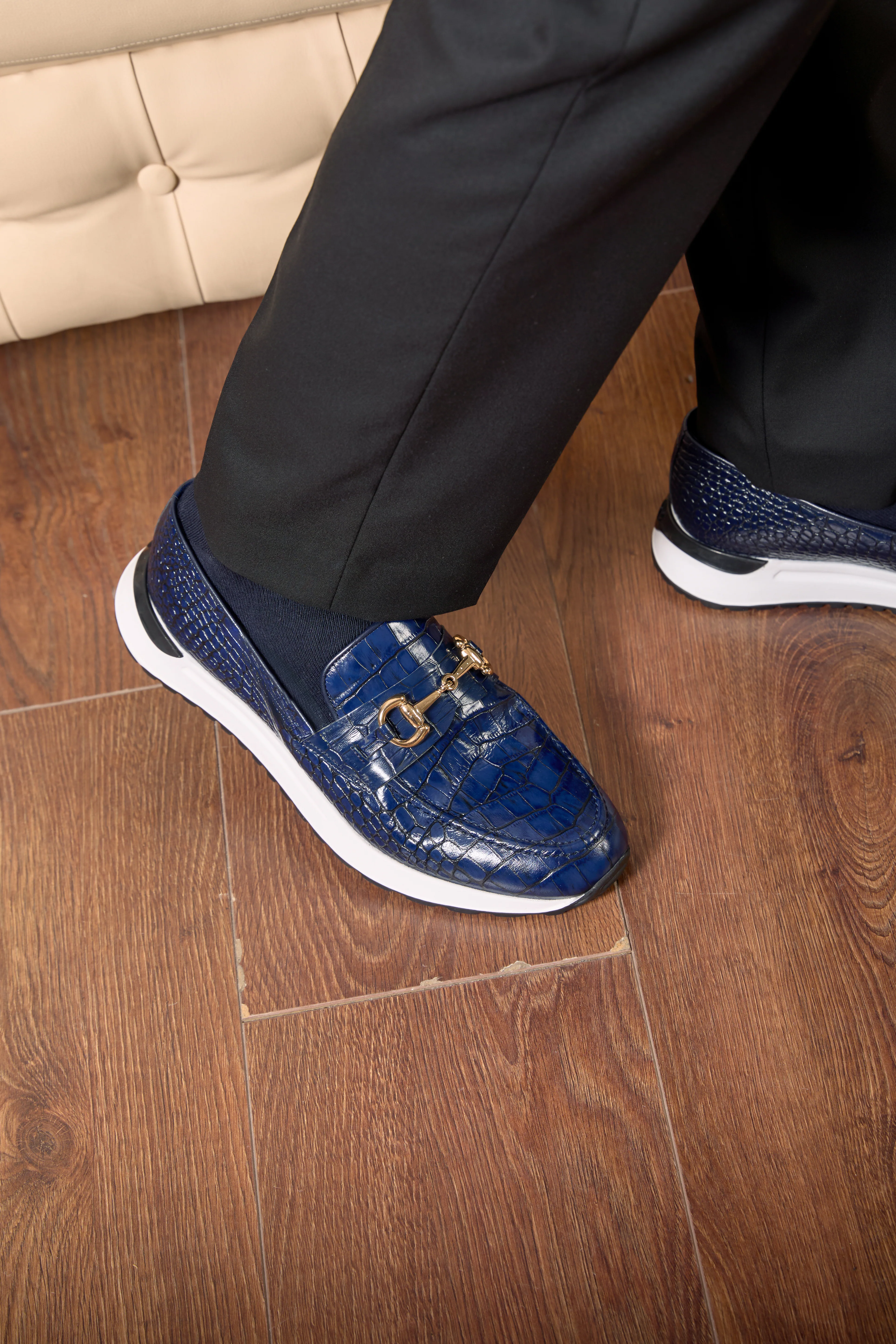 The Padova Navy Blue Leather Men Sneaker - Image 18