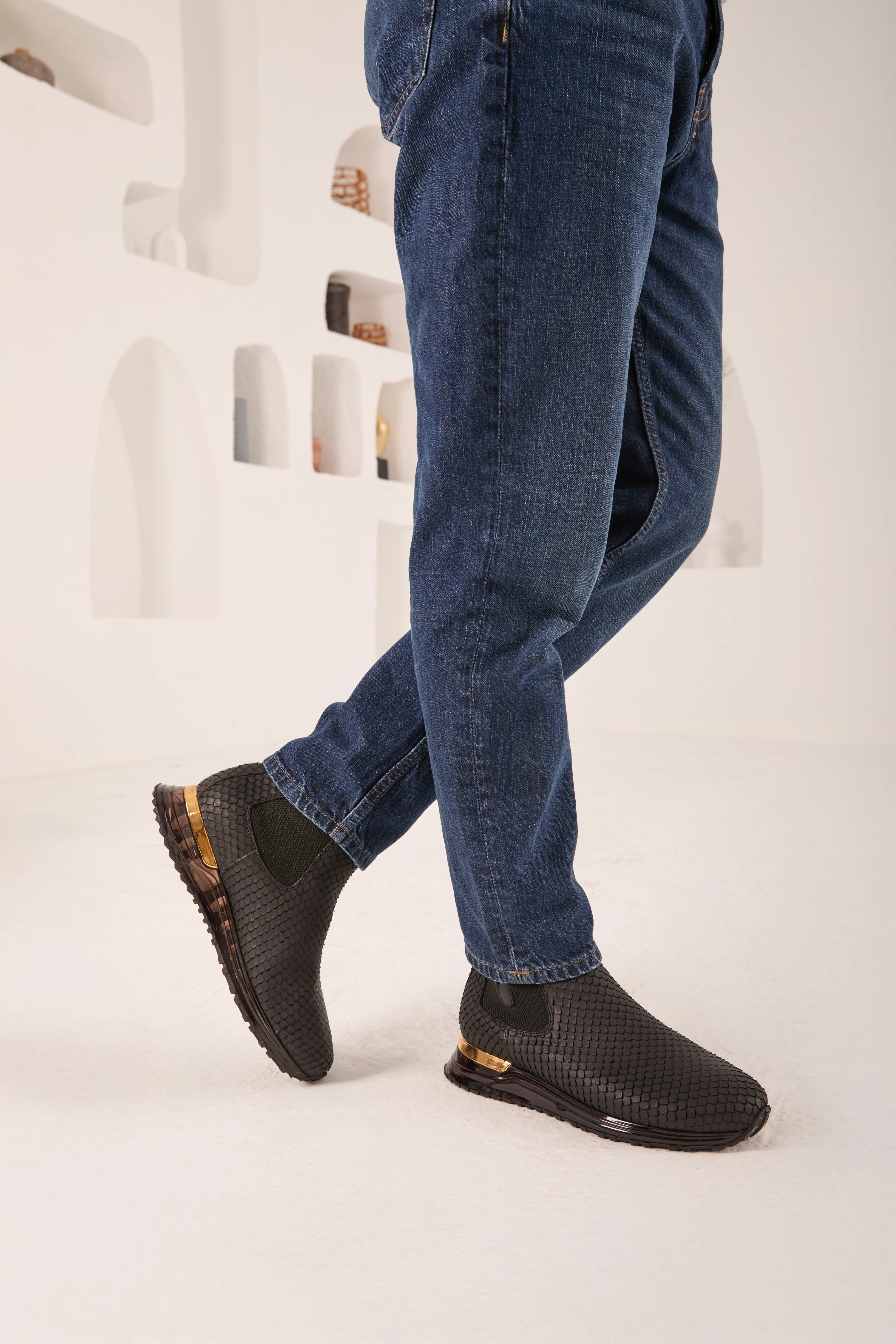 The Panther Black Leather Men Chelsea Boot - Image 2