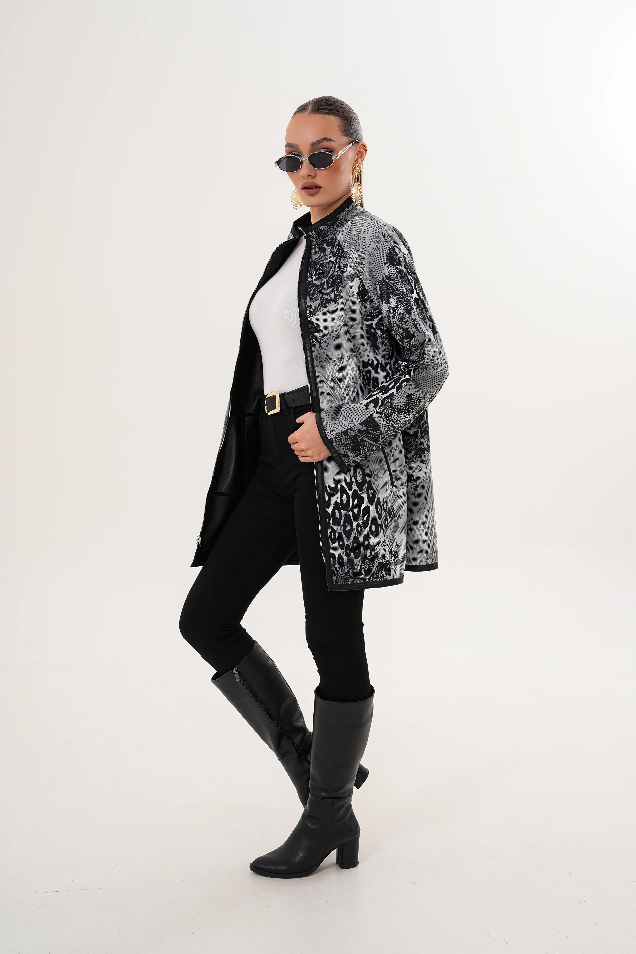 The Prado Reversible Black Leather Women Leather Jacket - Image 8