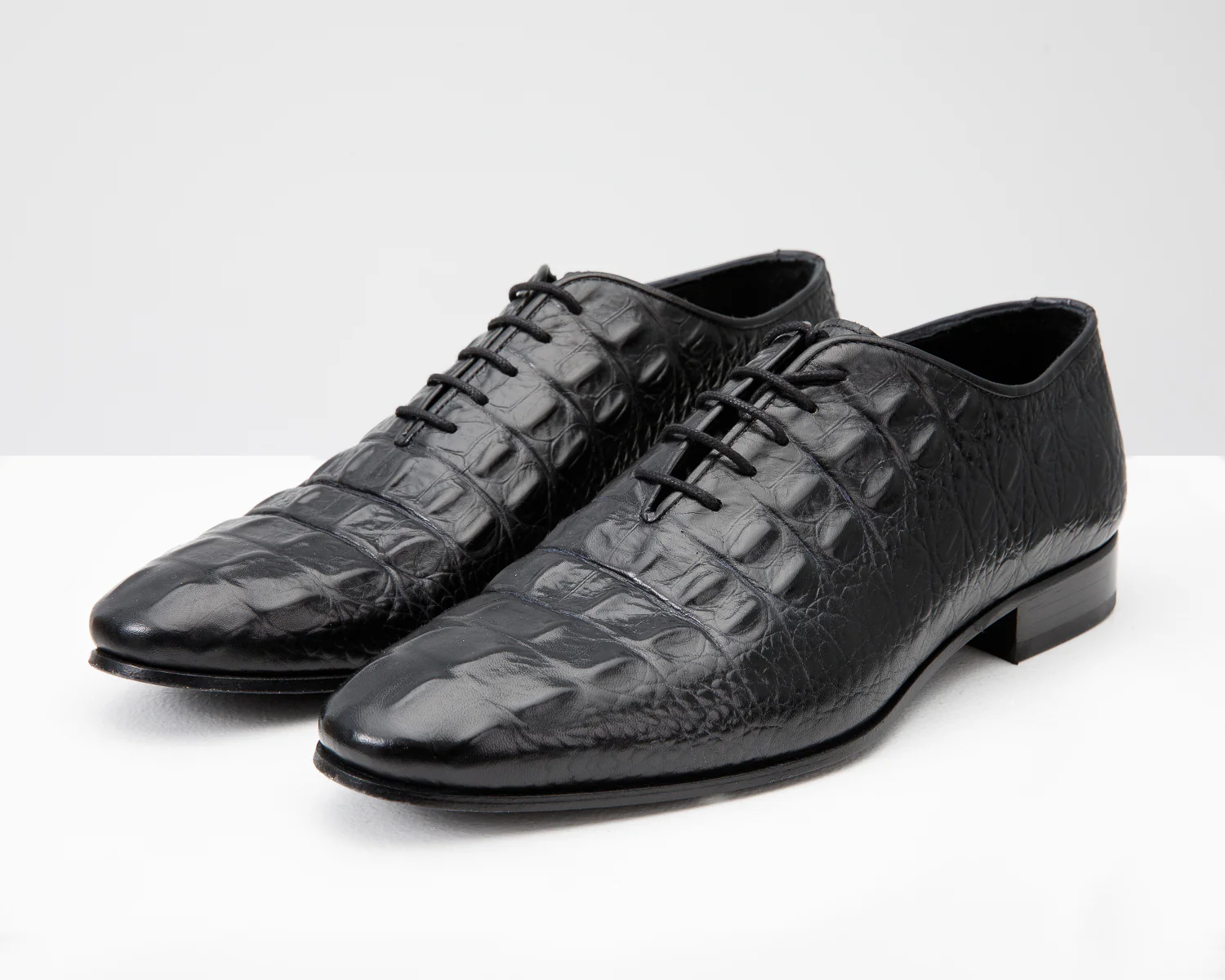 The Randor Black Crocodile Leather Oxford Men Shoe - Image 2