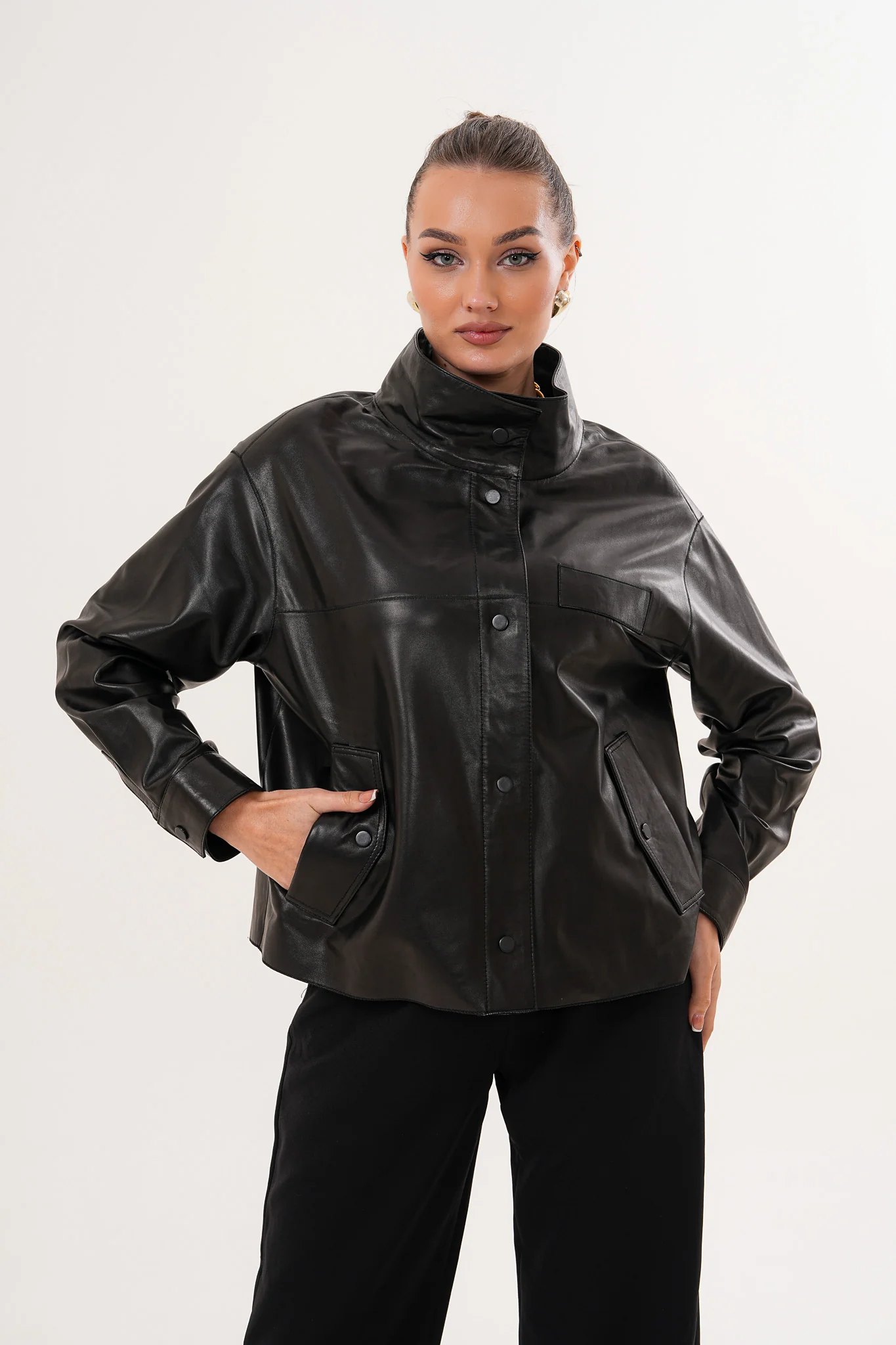 The Ravessa Reversible Black Leather Women Jacket - Image 13