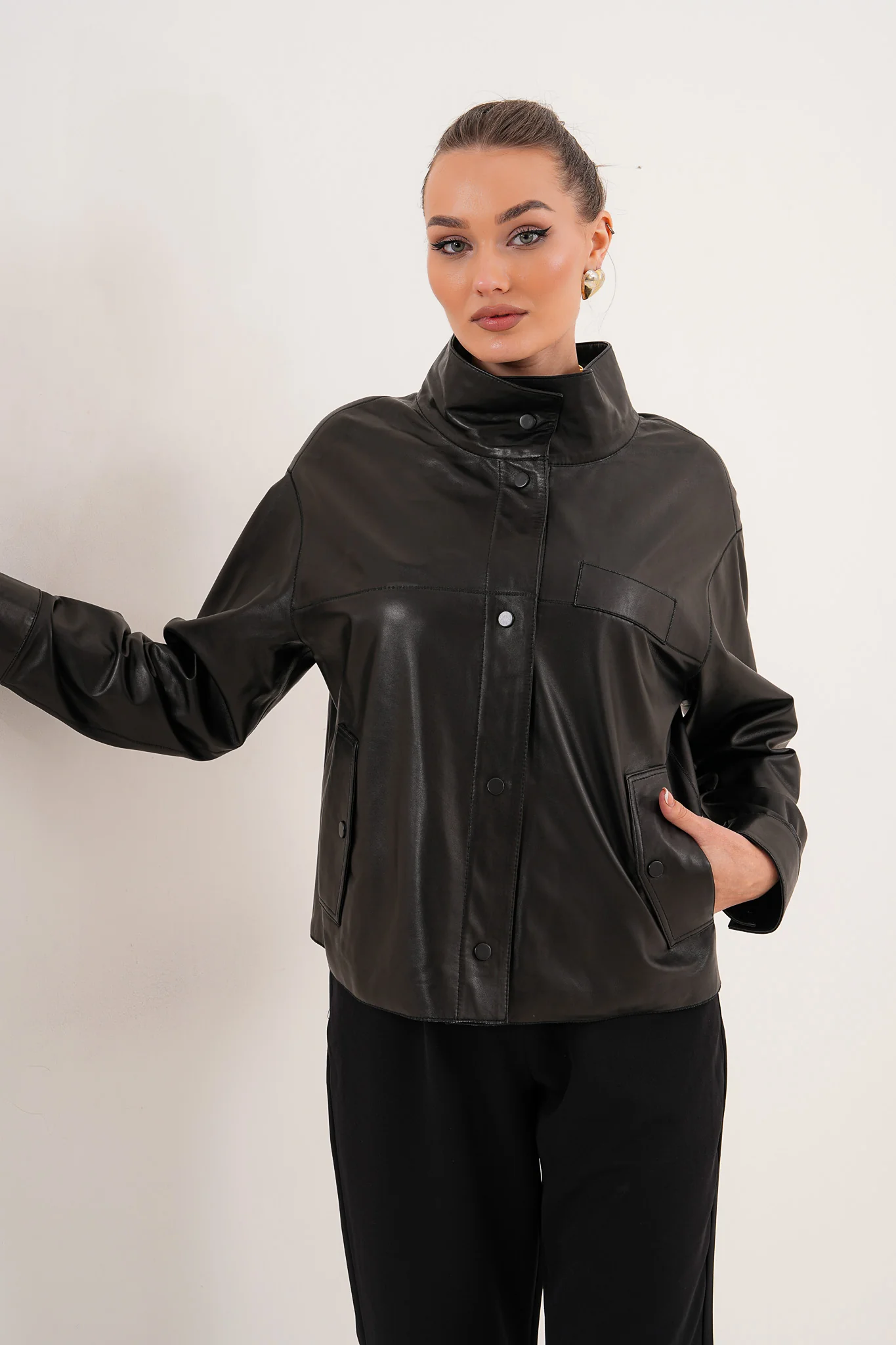 The Ravessa Reversible Black Leather Women Jacket - Image 16