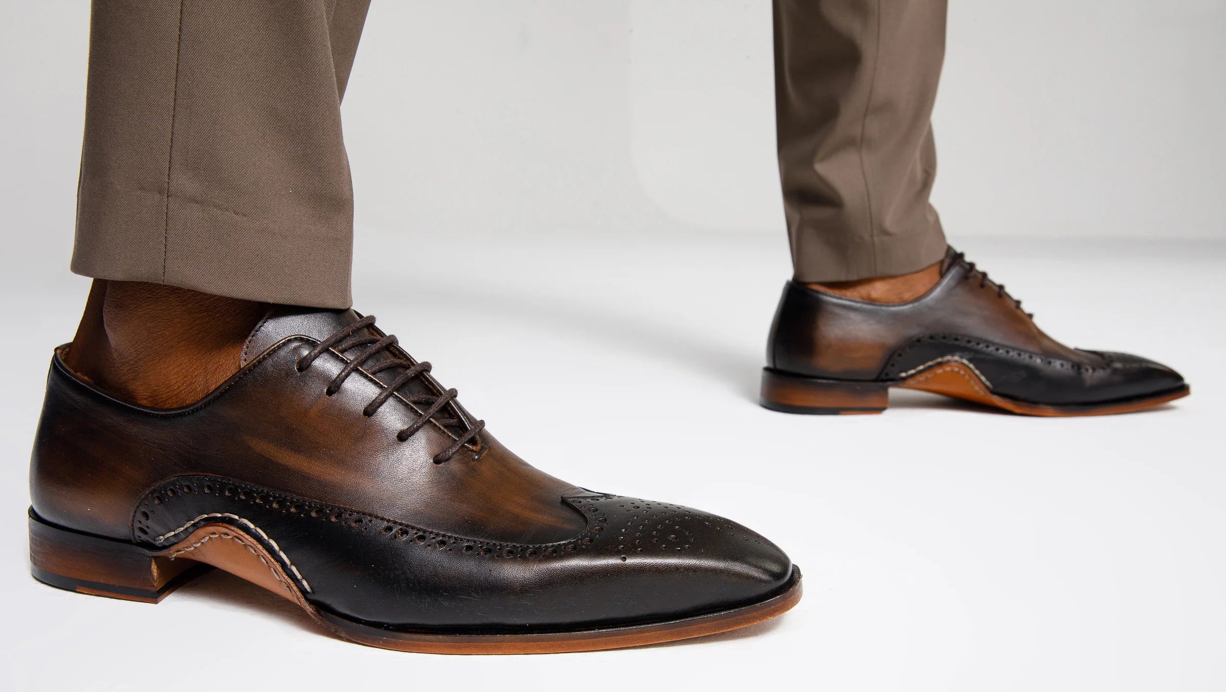 The Royal Hand Craft Black & Brown Wingtip Oxford Men Shoe - Image 2