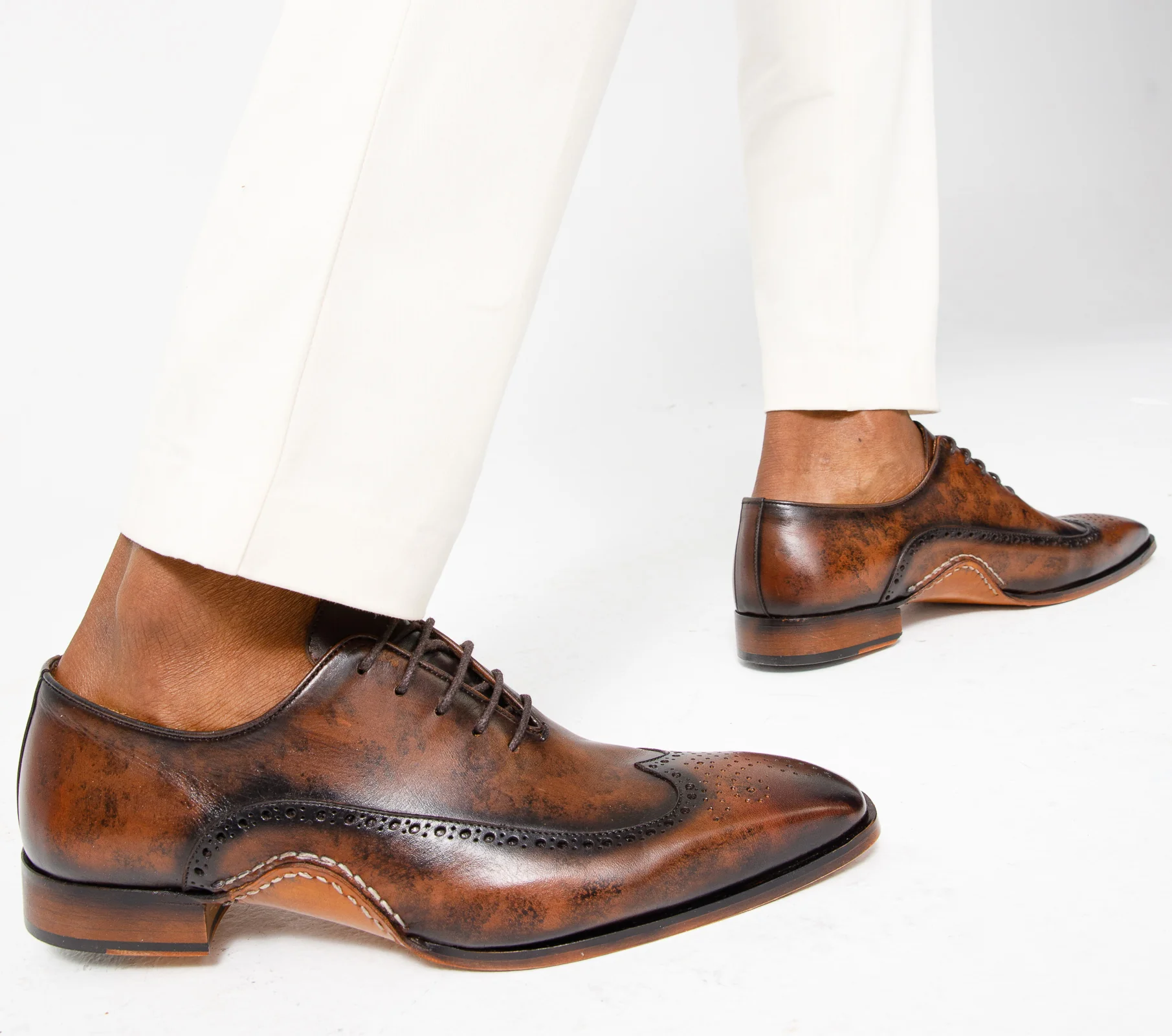 The Royal Hand Craft Brown Wingtip Oxford Men Shoe - Image 15
