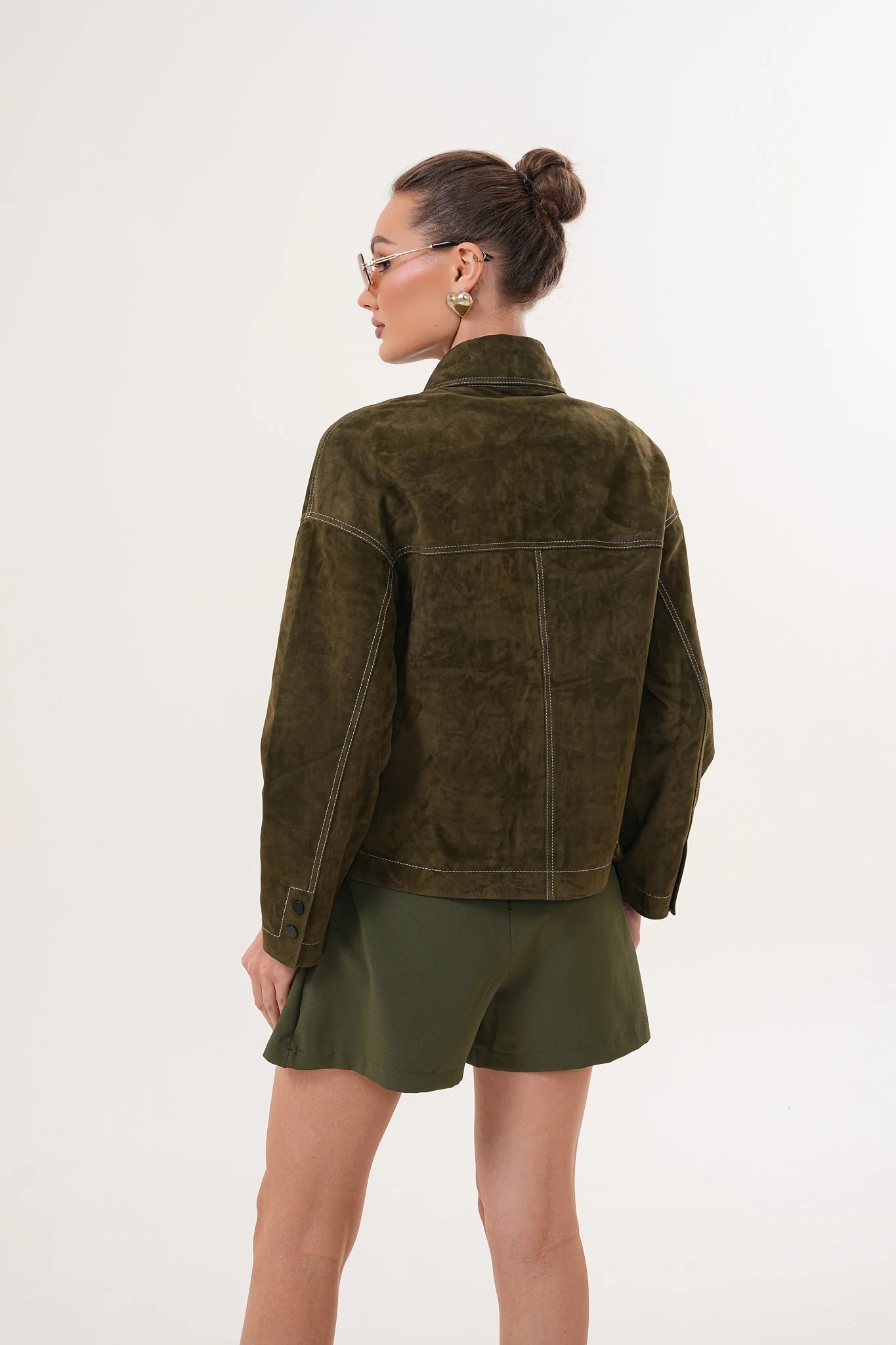 The Solviera Reversible Olive Suede Leather Jacket - Image 4