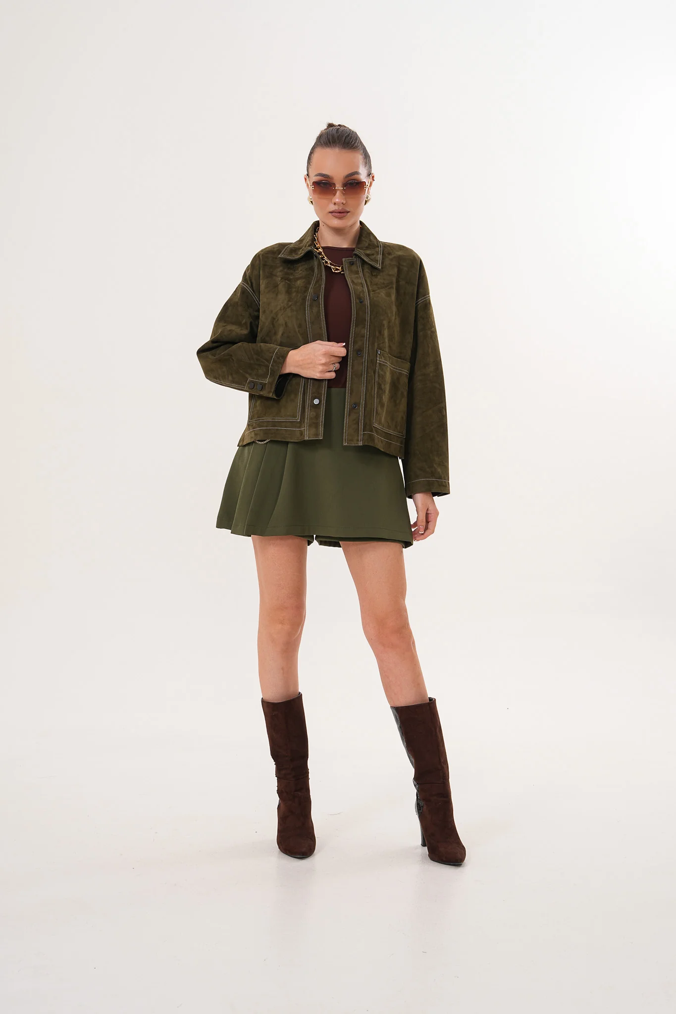 The Solviera Reversible Olive Suede Leather Jacket - Image 6