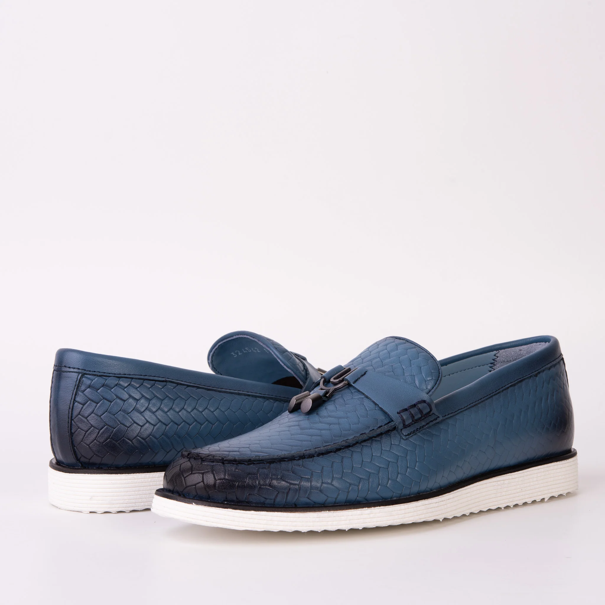 The Sperry Jeans Blue Leather Tassel Loafer Men Shoe - Image 2