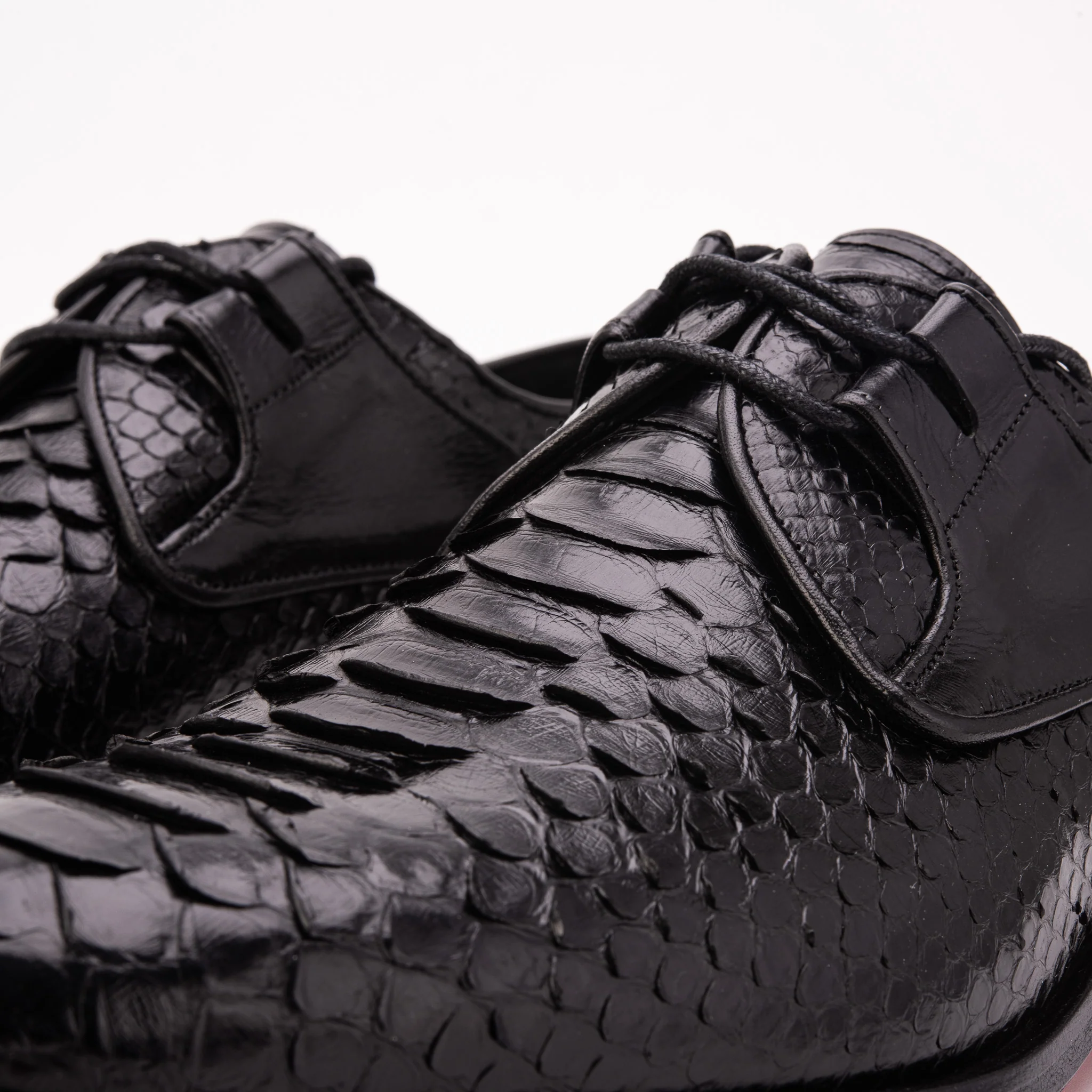 The Valmont Black Python Leather Derby Men Shoe - Image 3