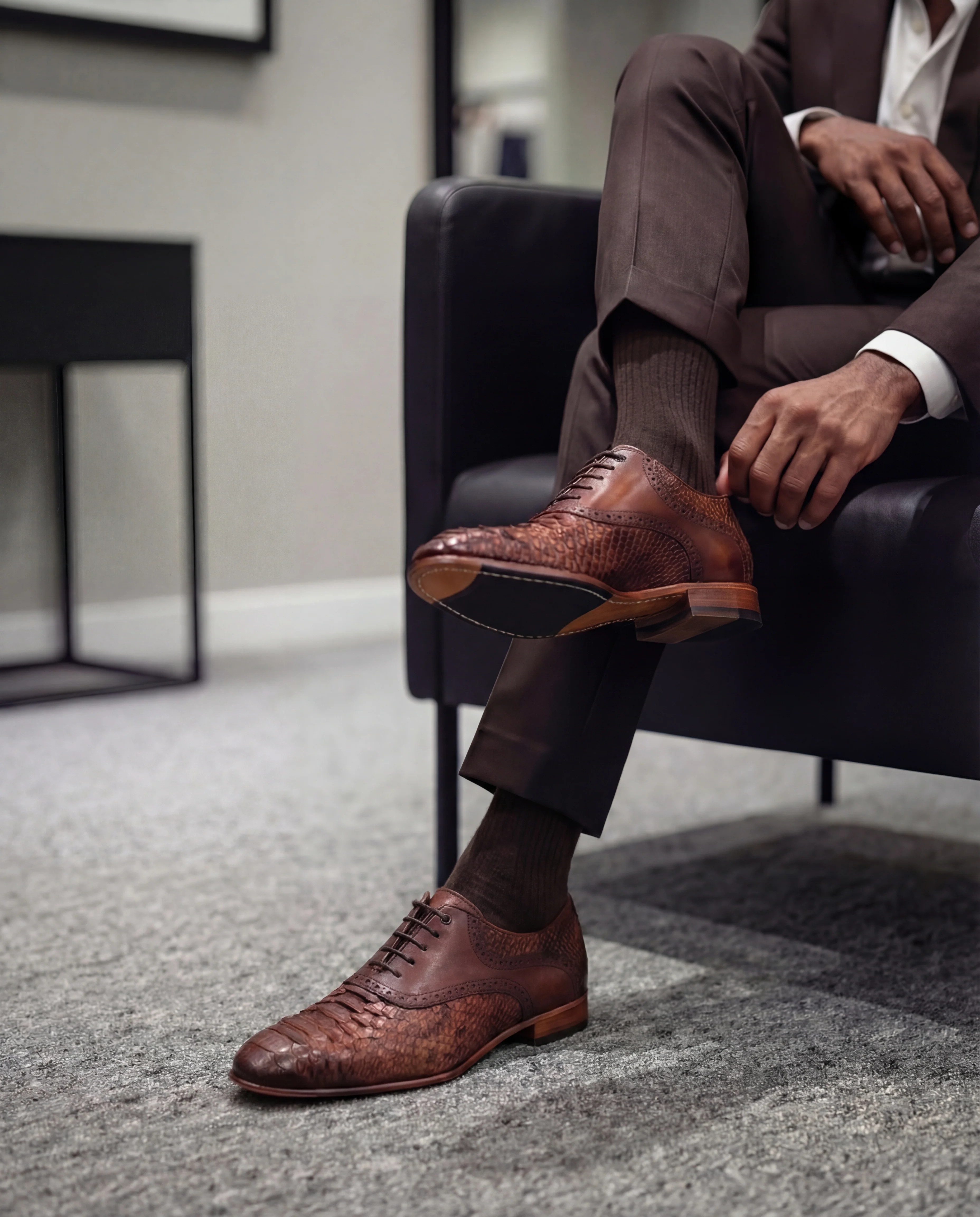 The Varenne Tan Pythn Leather Oxford Men Shoe - Image 10