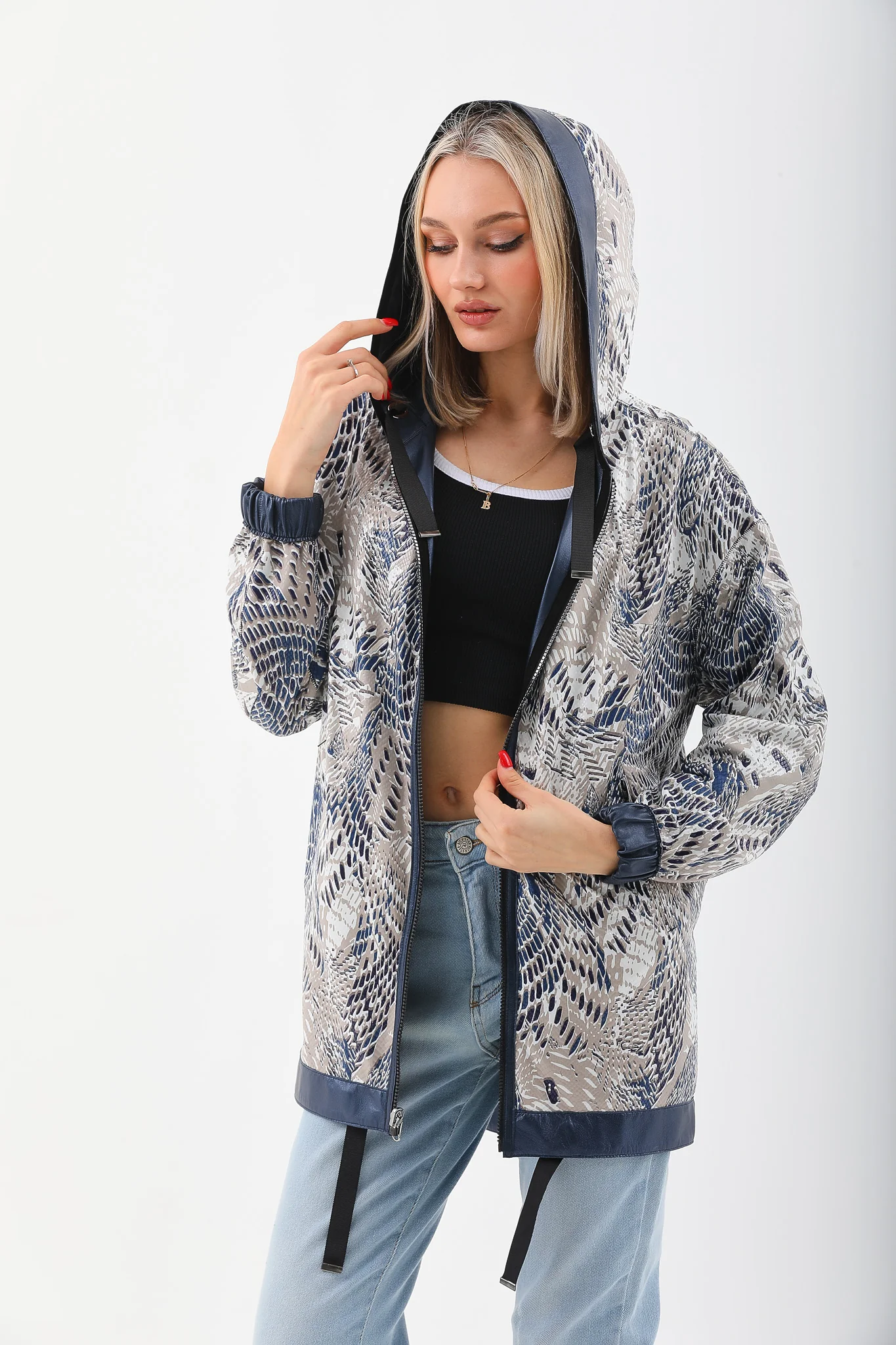 The Vega Navy Reversible Leather Women Jacket - Image 5