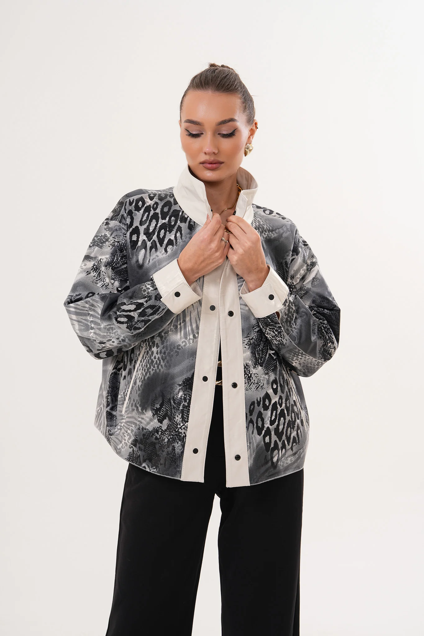 The Velmira Reversible Ivory Leather Women Jacket - Image 6