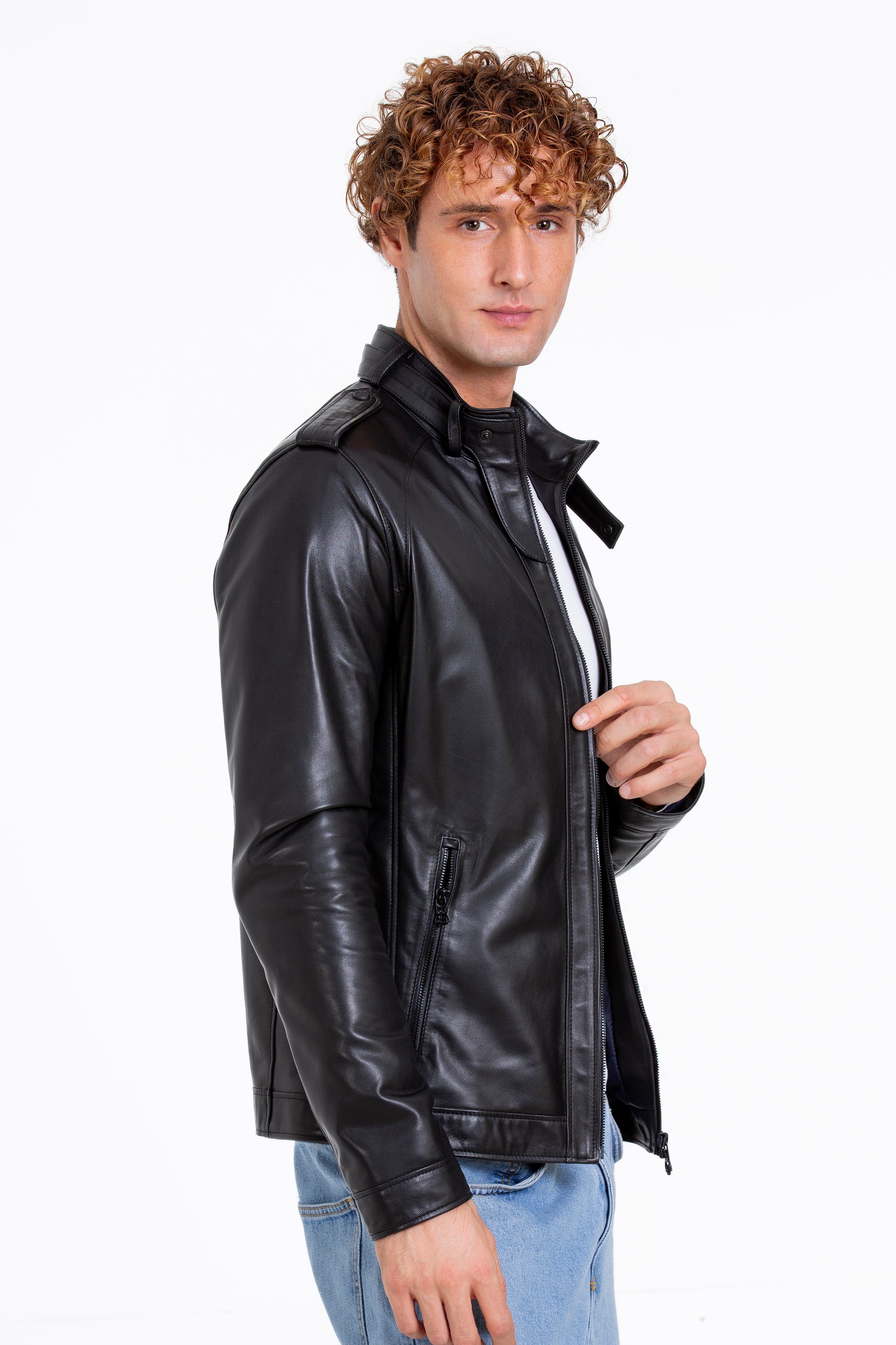 The Vinohrady Black Leather Men Jacket - Image 4