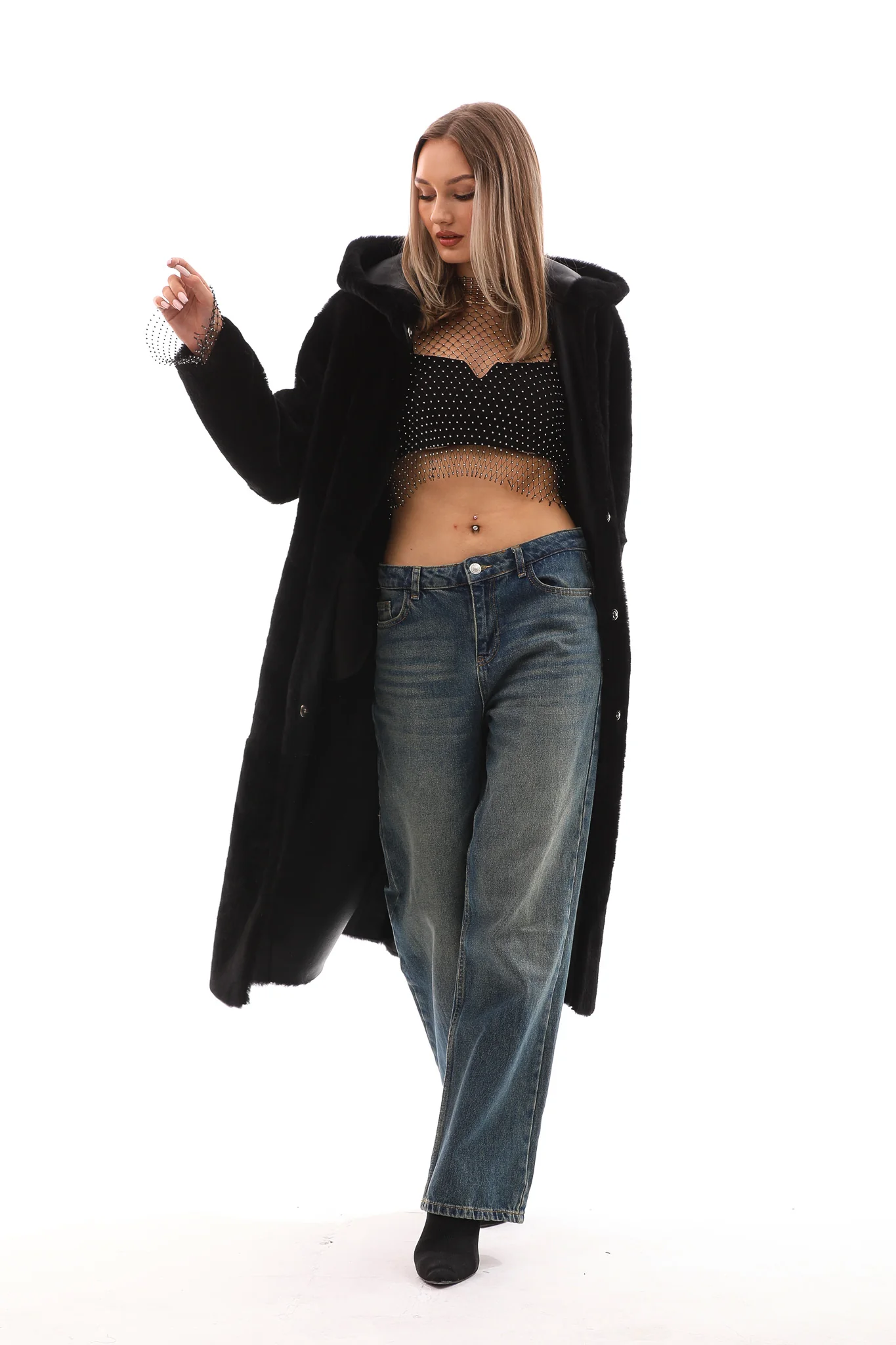 The Virella Reversible Hooded Shearling Leather Jacket - Image 7