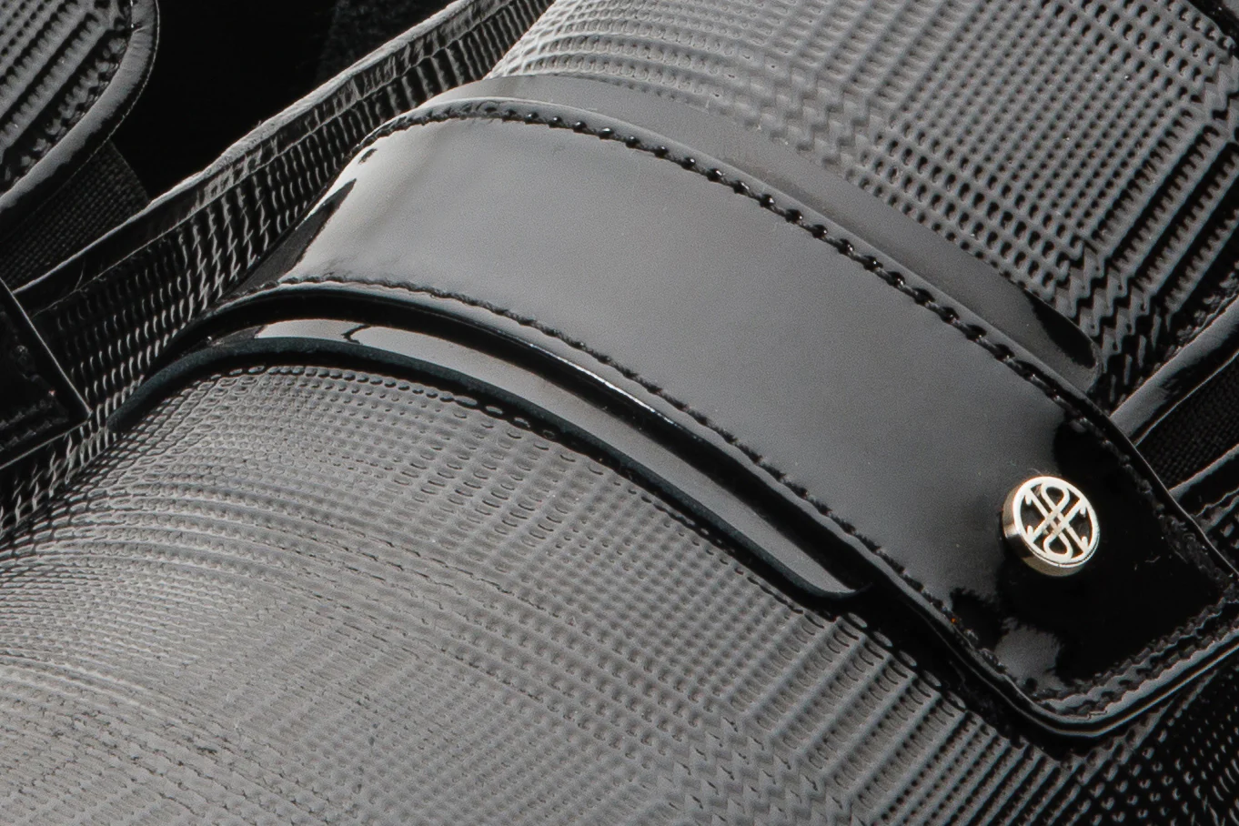 The Warsaw Men Shoe Black Leather Bit Loafer - Image 5