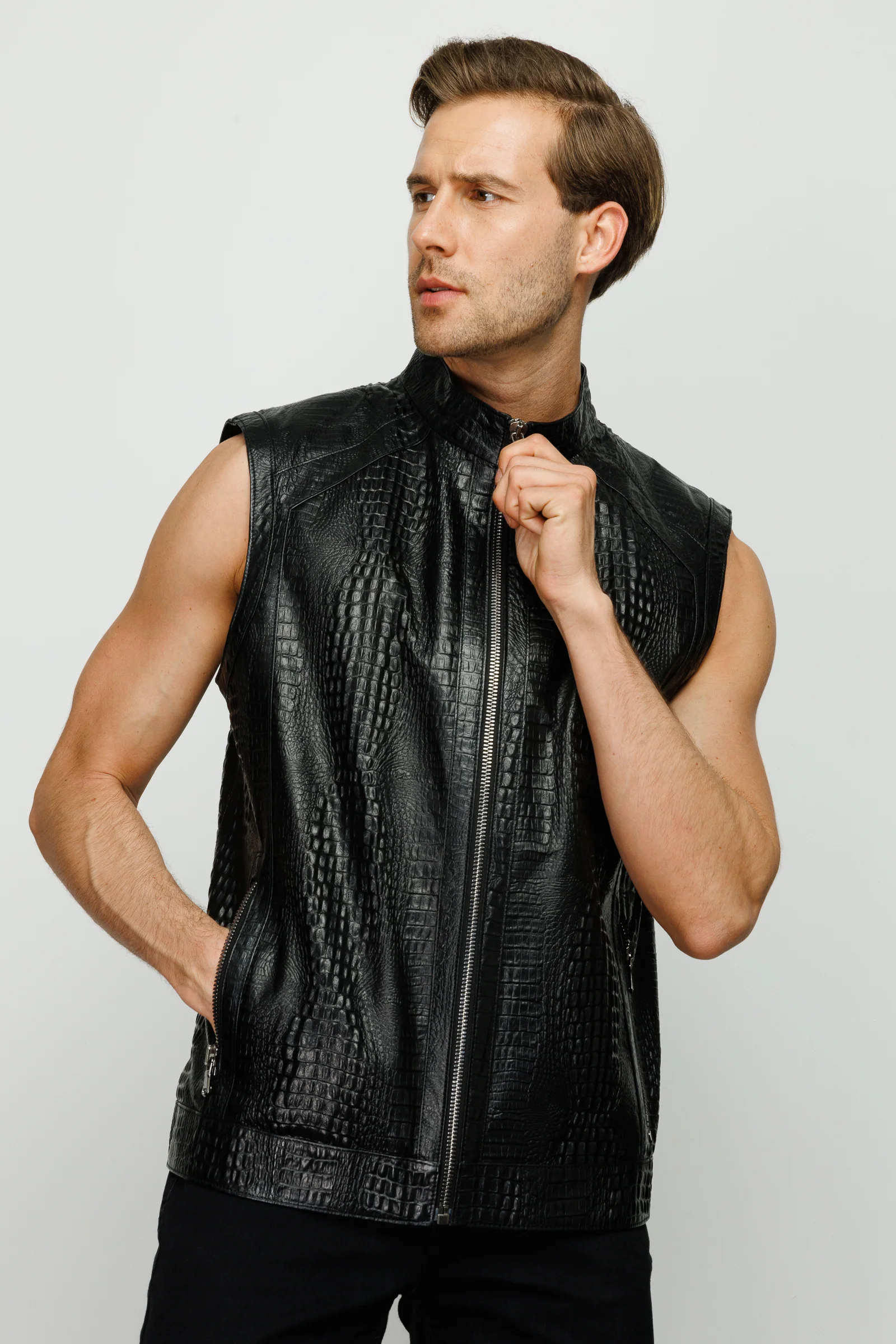 The Veyo Black Leathern Vest Men Jacket - Image 6